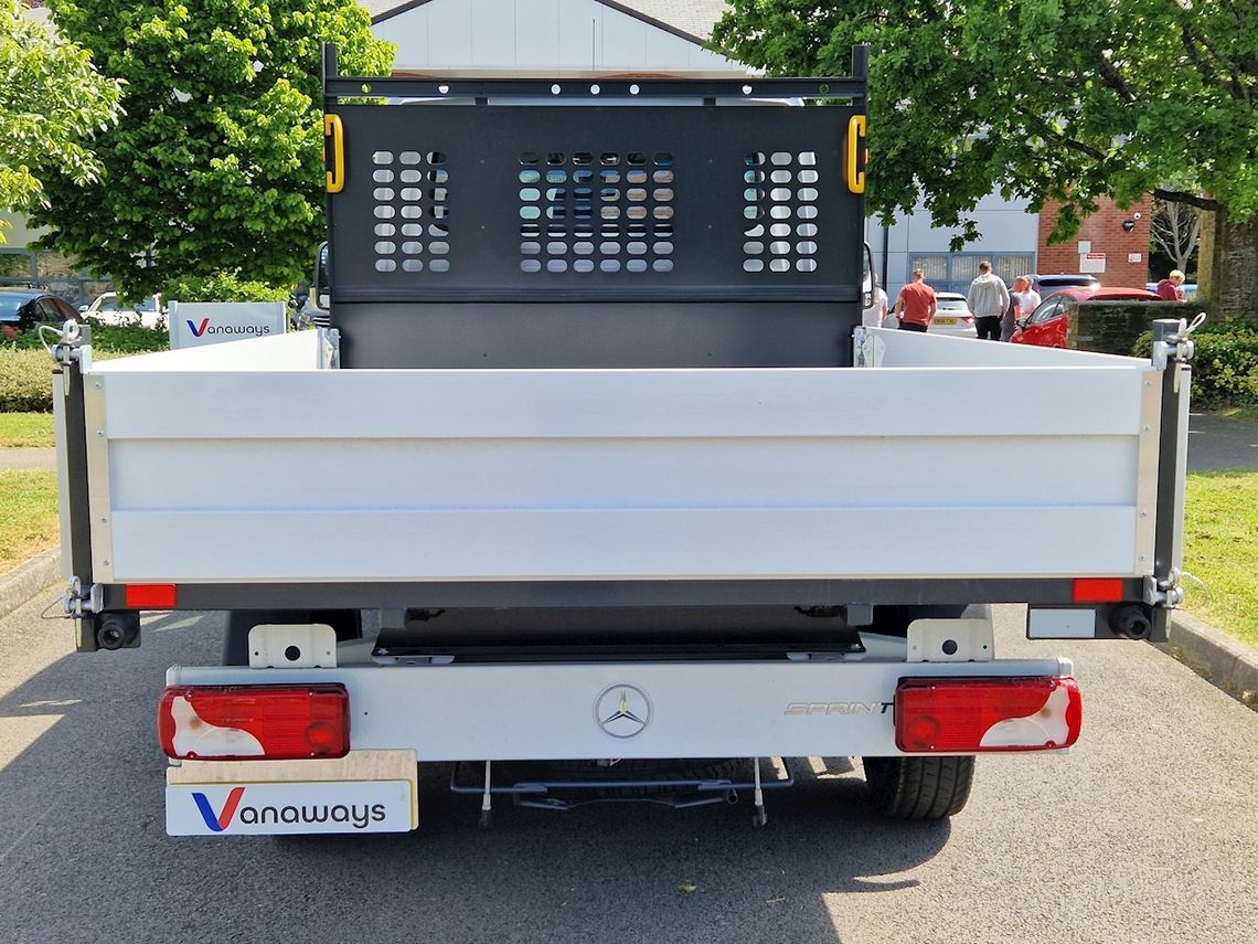 Mercedes-Benz Sprinter 315CDI L2 Diesel RWD 3.5t H2 Premium Van
