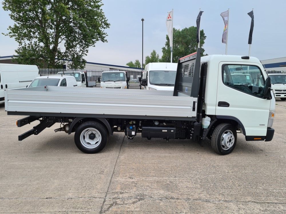 Fuso Canter 3C13-25 Dropside