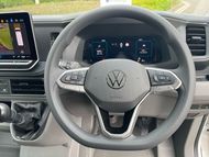 Volkswagen Crafter CR35 MWB Diesel FWD 2.0 TDI 140PS Commerce Plus High Roof Van