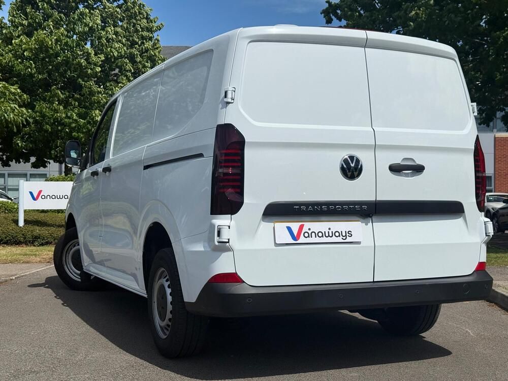 Volkswagen Transporter T30 LWB Diesel Commerce Plus Panel Van