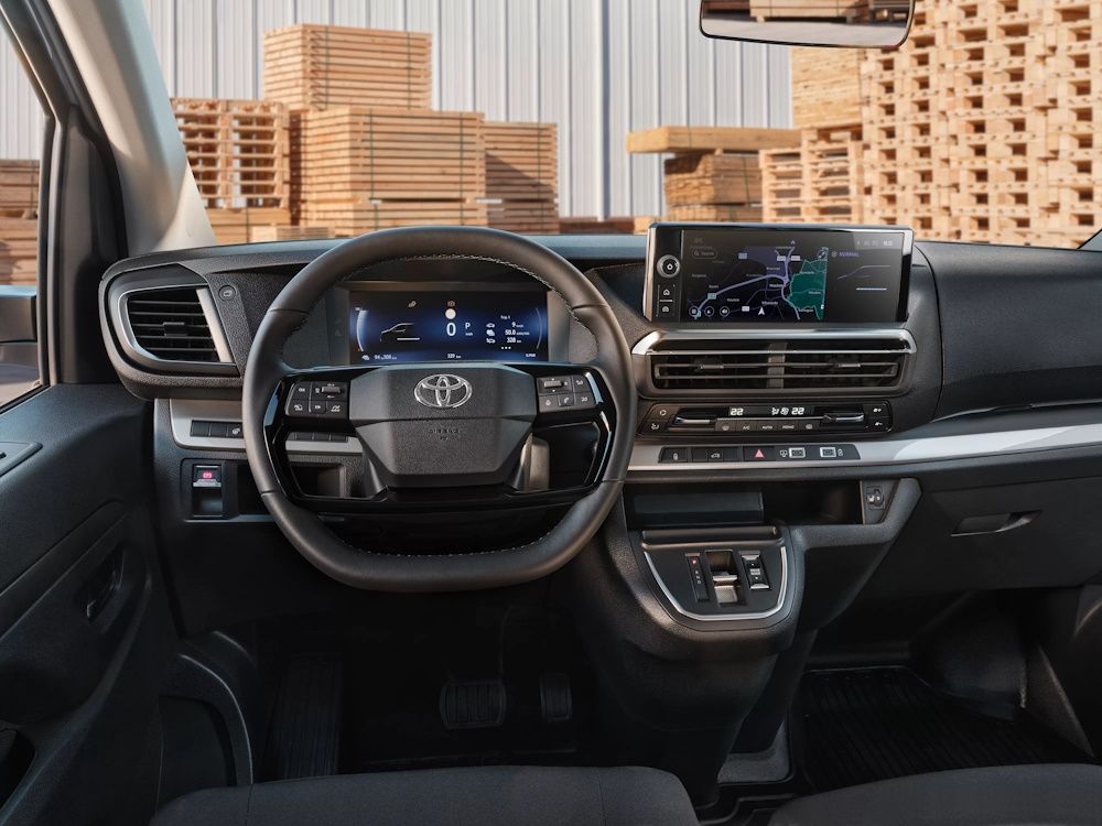 Toyota Proace L2 Diesel 2.0D 145 Icon Crew Van