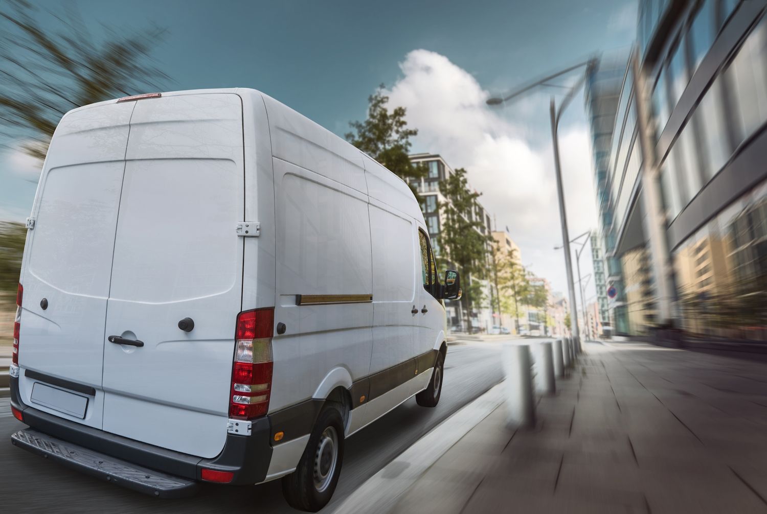 Van Leasing, Finance or Buying – Which Is Best For You?