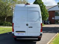 Mercedes-Benz Sprinter 315CDI L2 Diesel RWD 3.5t H2 Progressive Van