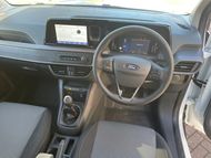 Ford Transit Courier Diesel Leader Van