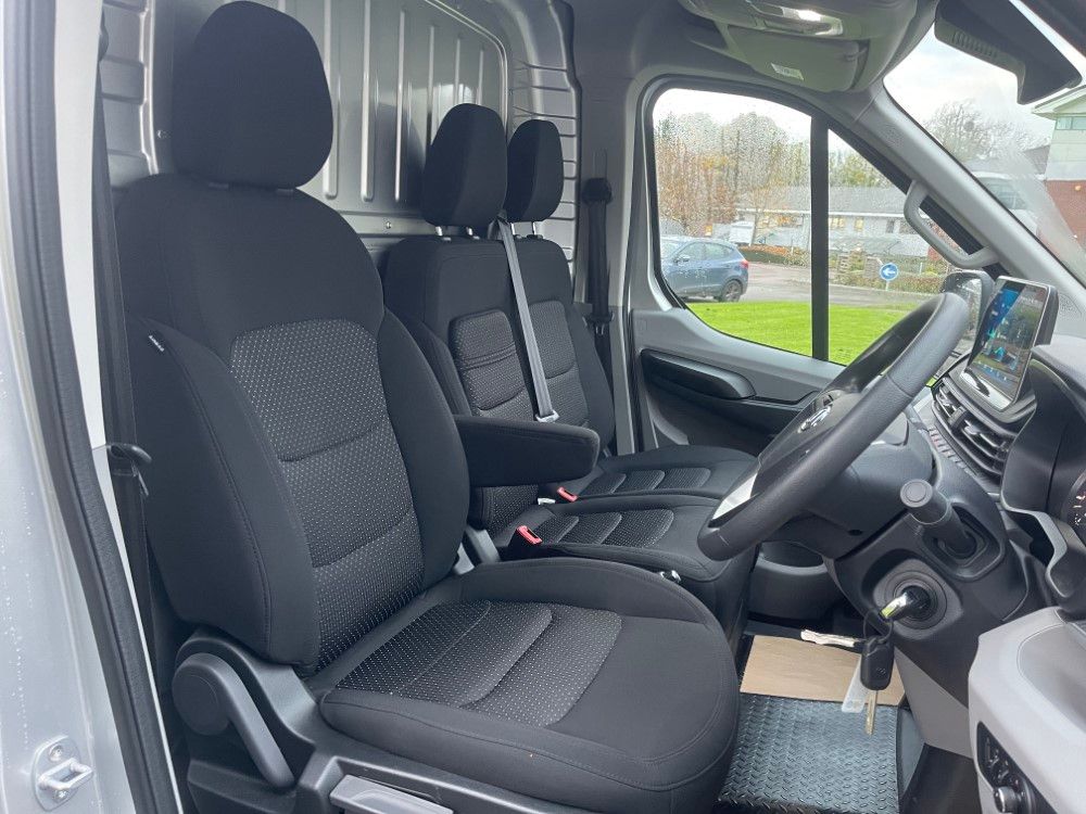 Maxus eDeliver 9 LWB Electric FWD 150kW High Roof Van 72kWh Auto