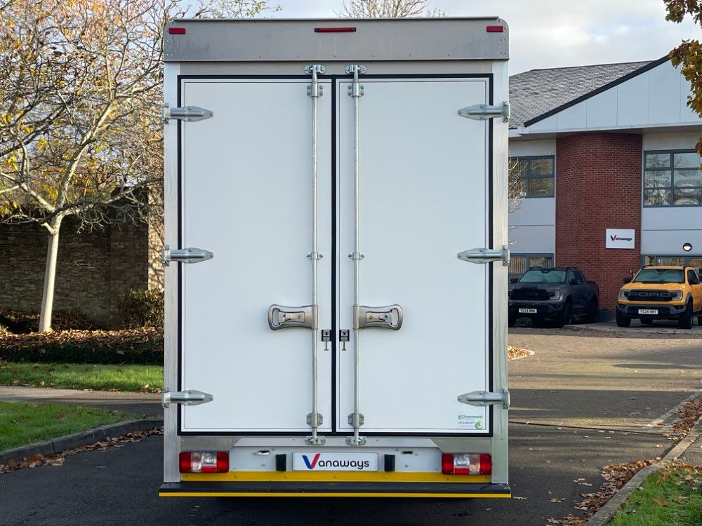 Maxus Deliver 9 LWB Diesel RWD Low Loader