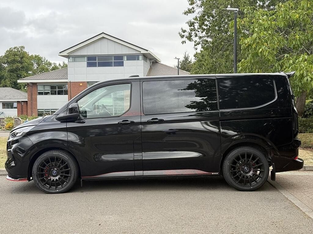 Ford Transit Custom 300 L1 Diesel FWD Red Line Edition