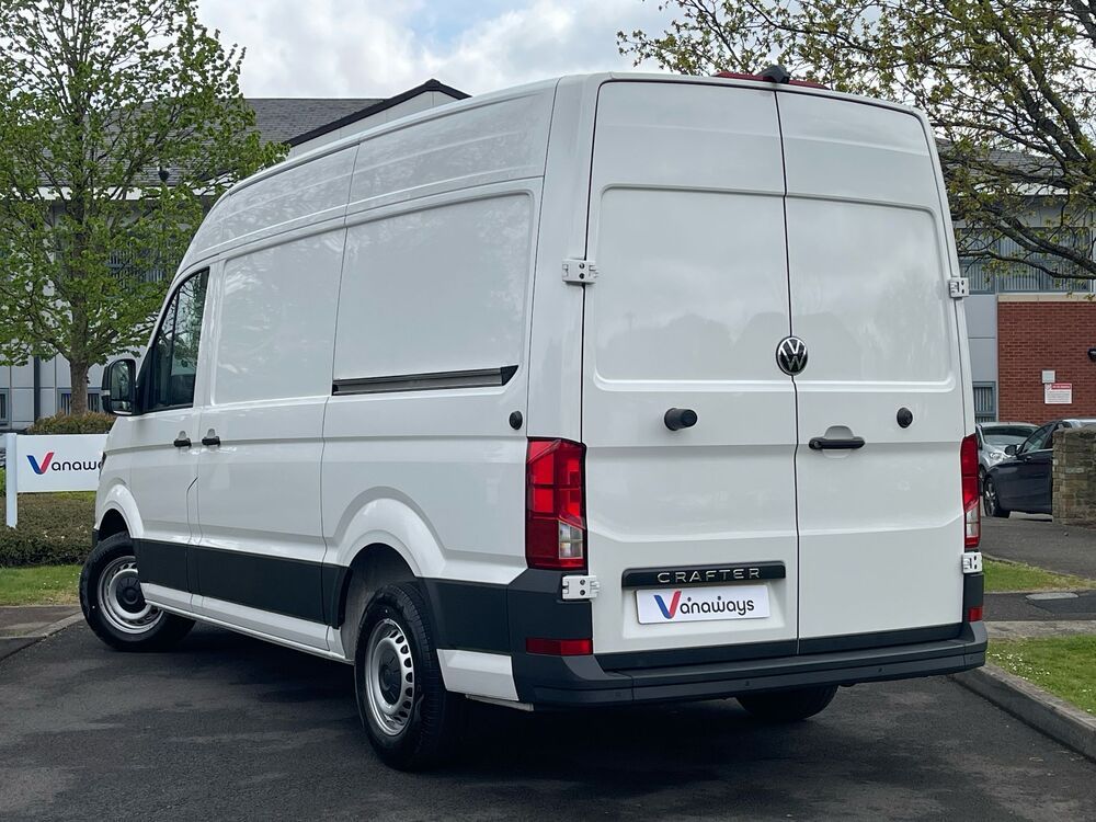 Volkswagen Crafter CR35 LWB Diesel FWD 2.0 TDI 140PS Commerce Plus High Roof Van