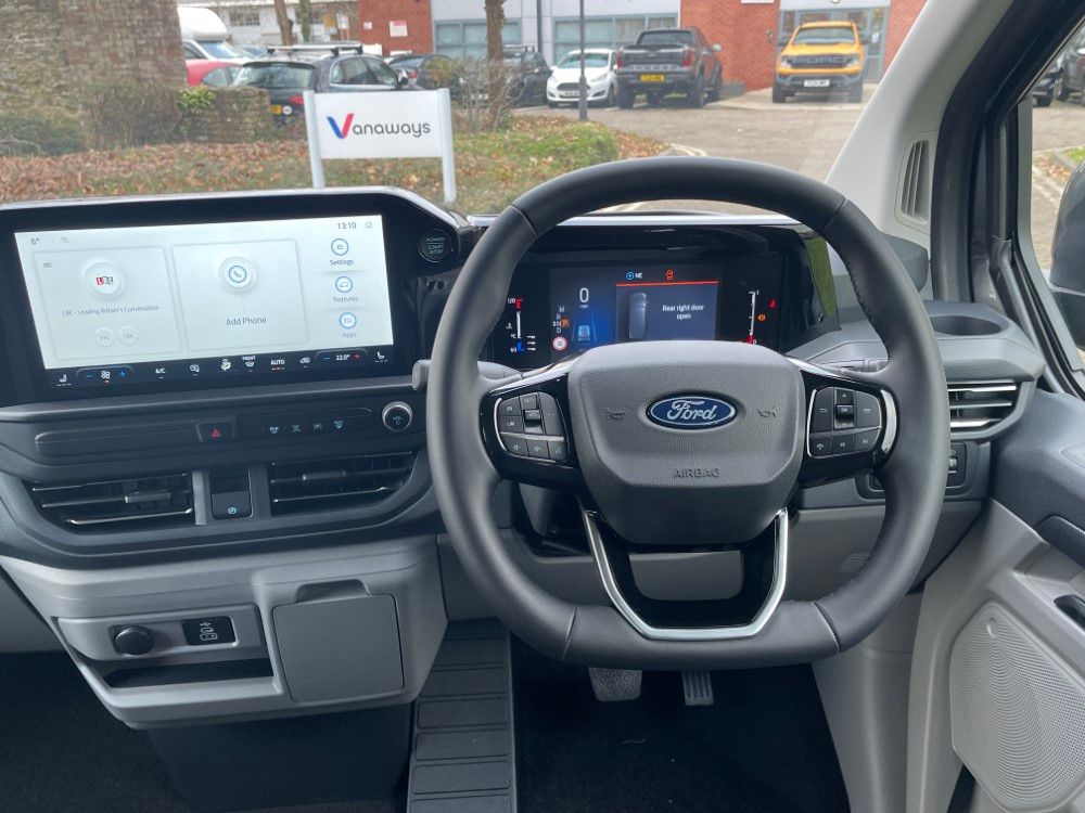Ford Transit Custom 320 L1 Diesel FWD 2.0 EcoBlue 136ps H1 Double Cab Van Limited Auto