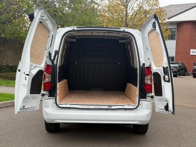 Citroën Berlingo XL Diesel 1.5 100ps Van Enterprise Plus