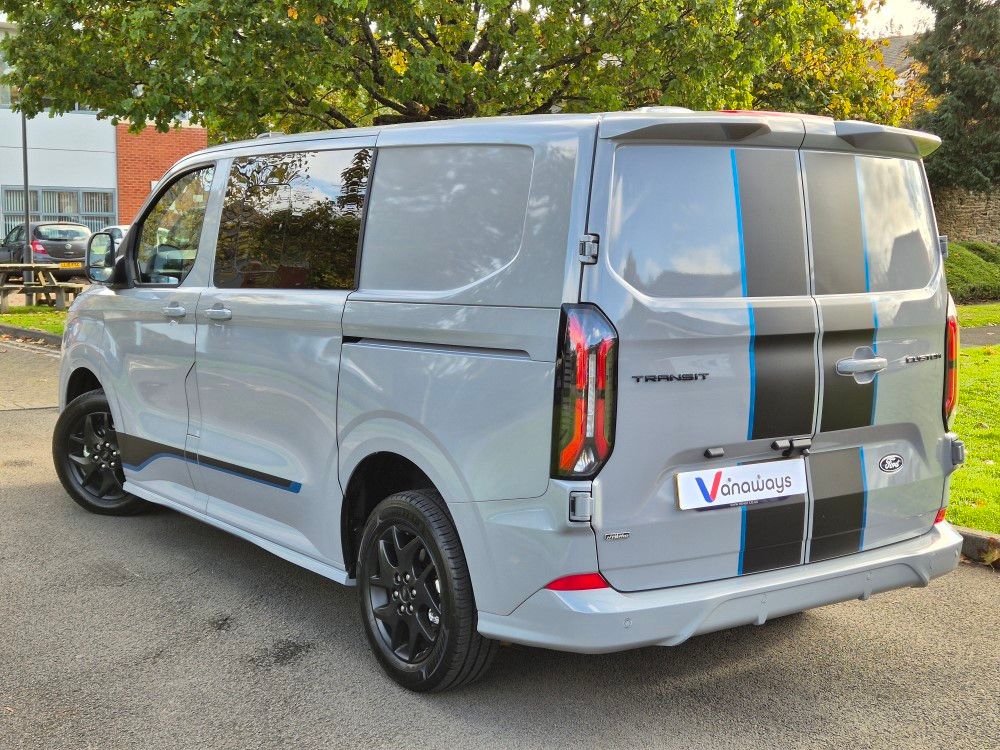 Ford Transit Custom 320 L2 Petrol FWD 2.5 PHEV 232ps H1 Double Cab Van Sport Auto