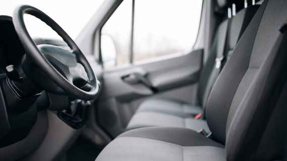 Commercial Vehicles: Why Should I Work With Vanaways?