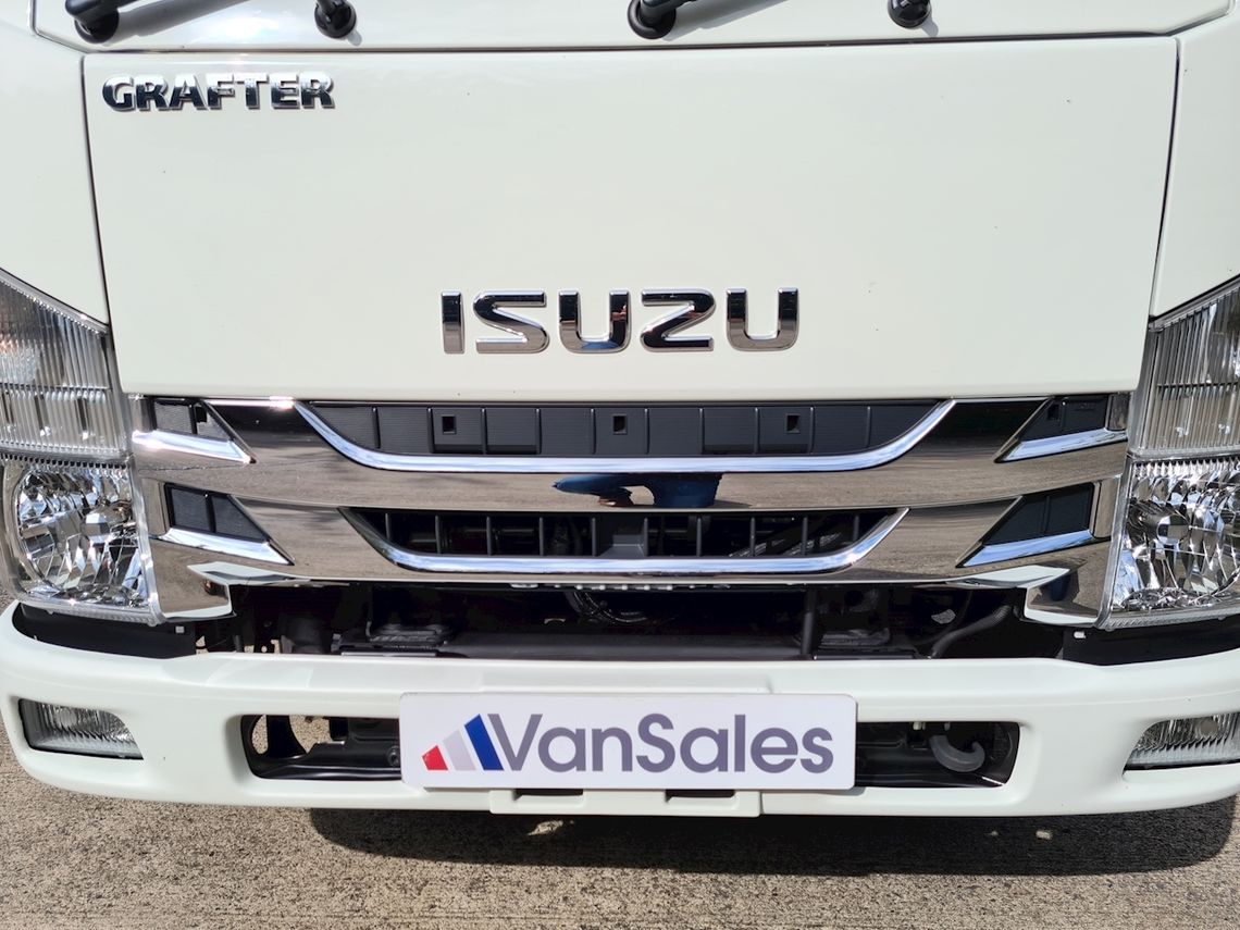 Isuzu Trucks N35.125T GRAFTER LWB DIESEL Dropside