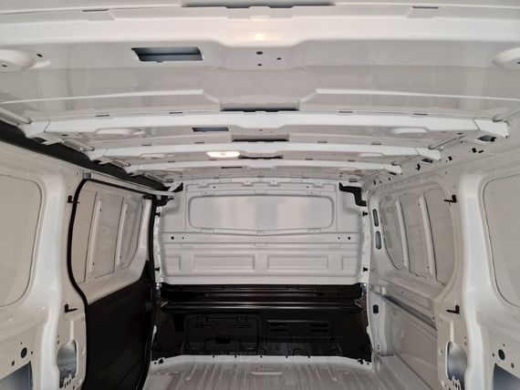 Nissan Primastar 30 L2 Diesel 2.0 dCi 170ps H1 Tekna Van Auto