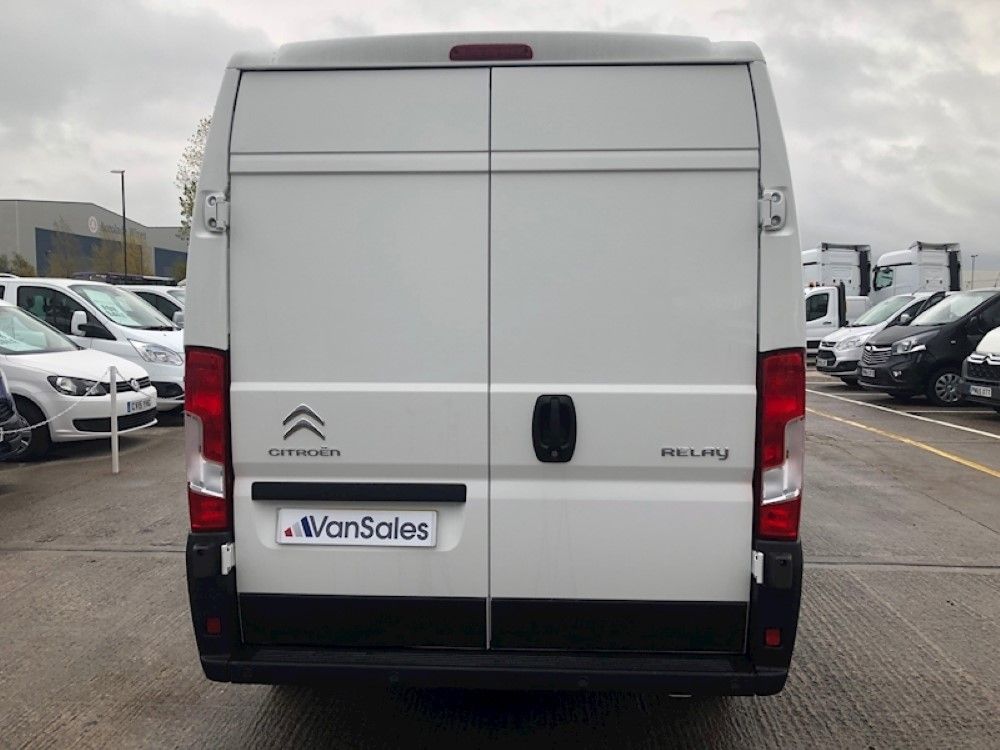 Citroën Relay 35 L2 Diesel 2.2 BlueHDi 140 H2 Van Enterprise Auto