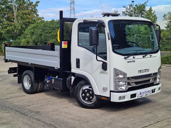 Isuzu Trucks N35
