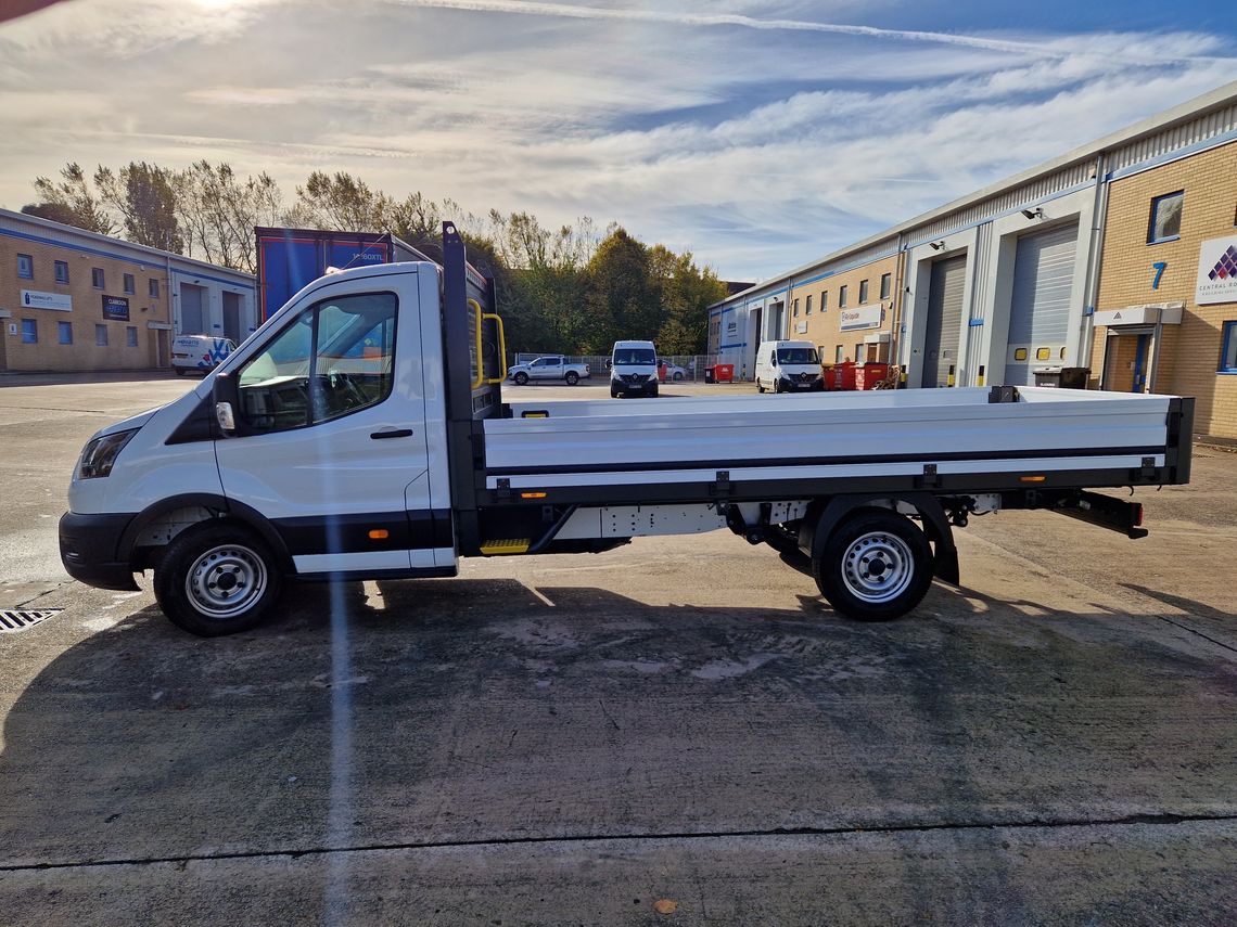 Ford Transit 350 L3 Diesel RWD 2.0 EcoBlue 130ps Leader Dropside