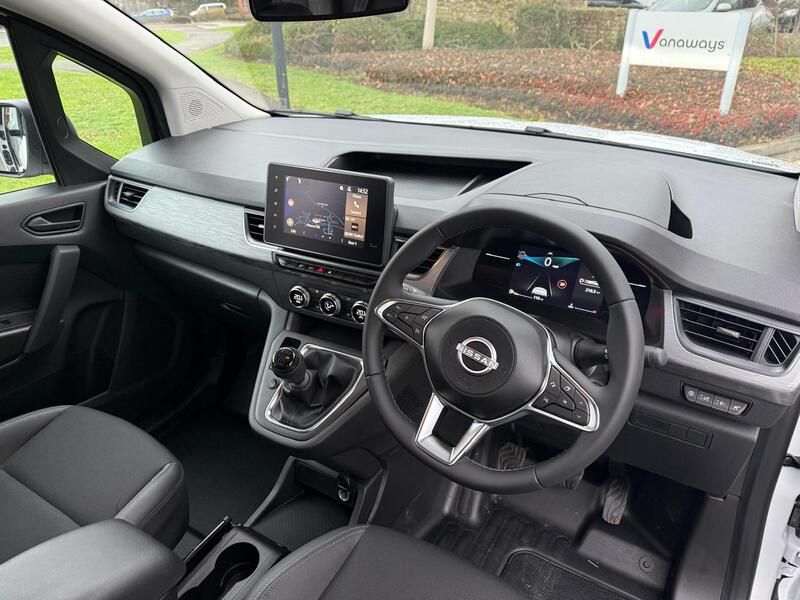 Nissan Townstar L2 Petrol Crew Van