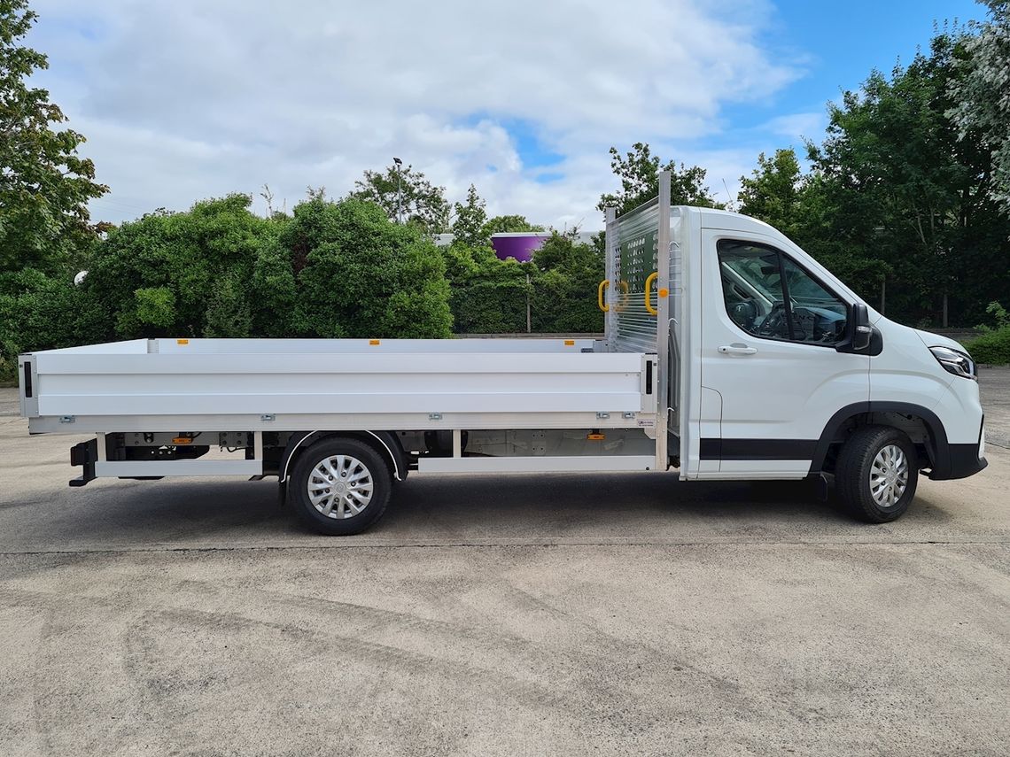Maxus Deliver 9 LWB Diesel RWD 2.0 D20 150 Dropside