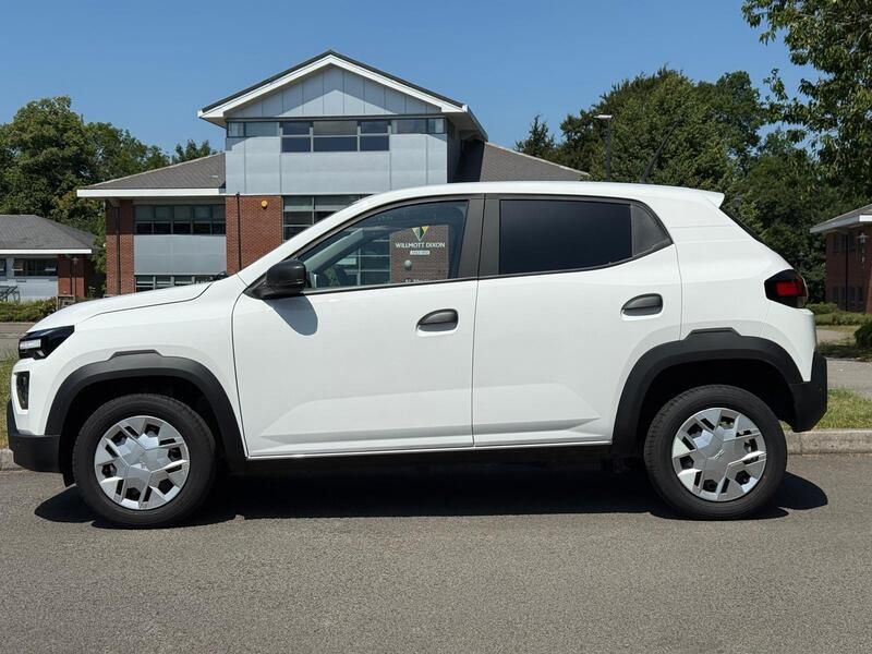 DACIA SPRING ELECTRIC 48kW Cargo Extreme 27kWh Van Auto