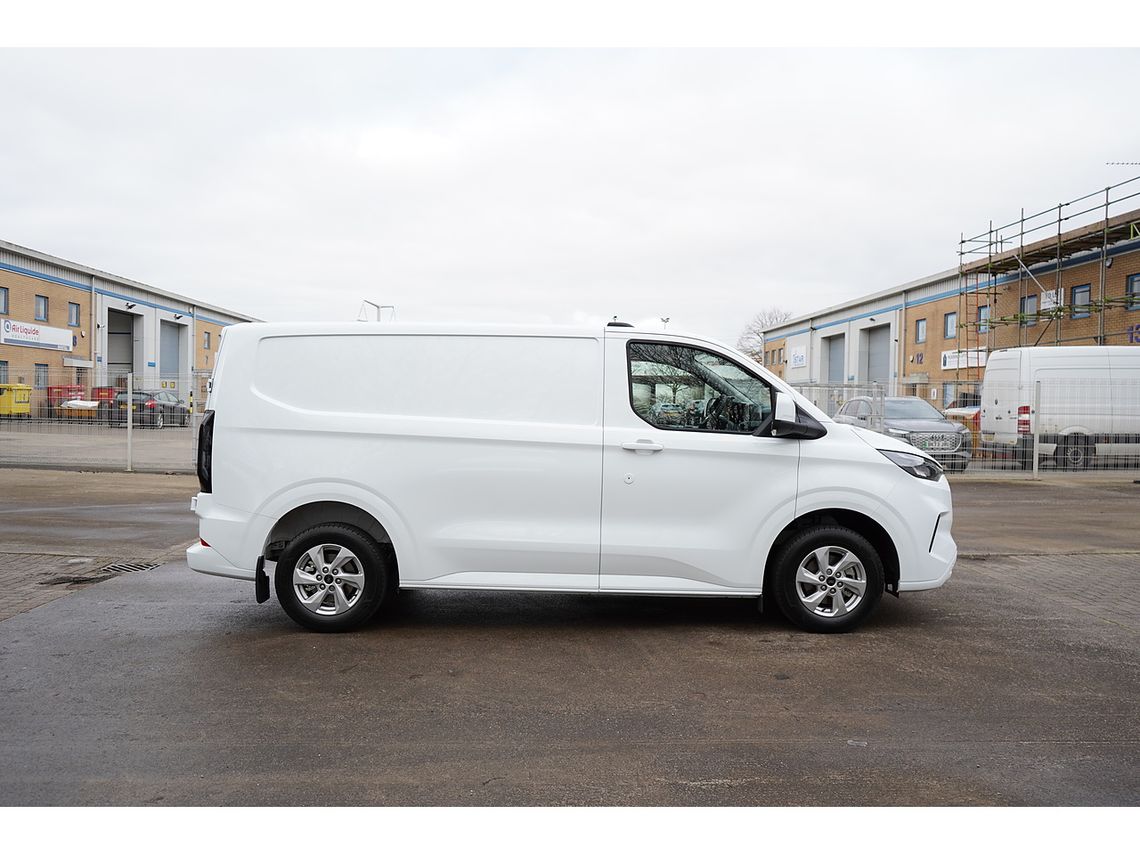 Ford E-Transit Custom 320 L2 RWD 210kW 65kWh H1 Double Cab Van MS-RT Auto