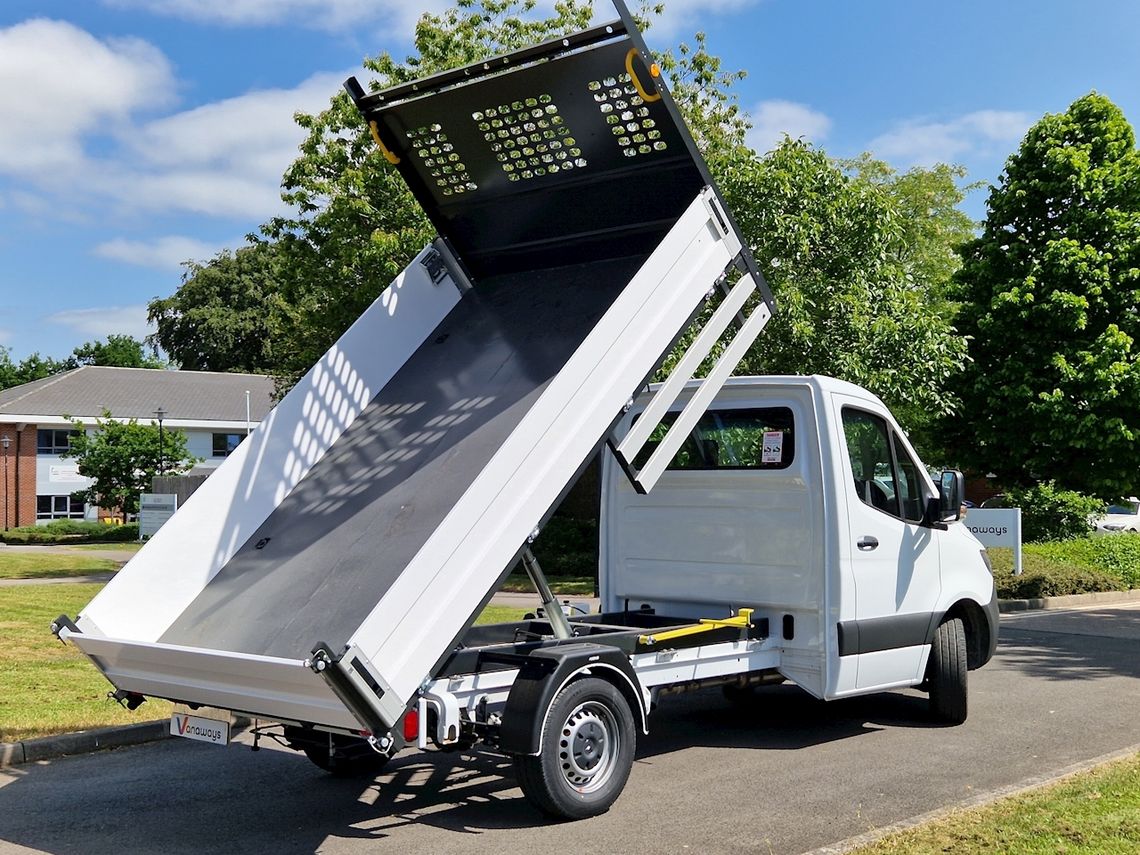 Mercedes-Benz Sprinter 315CDI L2 Diesel RWD 3.5t H2 Premium Van