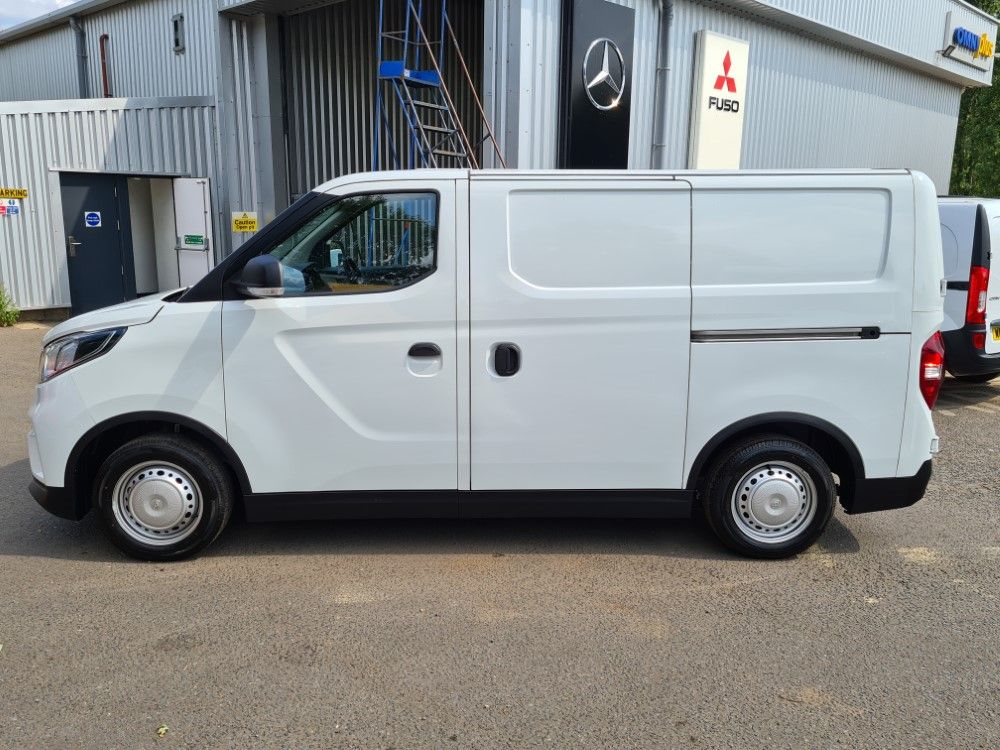 Maxus eDeliver 3 L1 Electric 90kW H1 Van 50.2kWh Auto