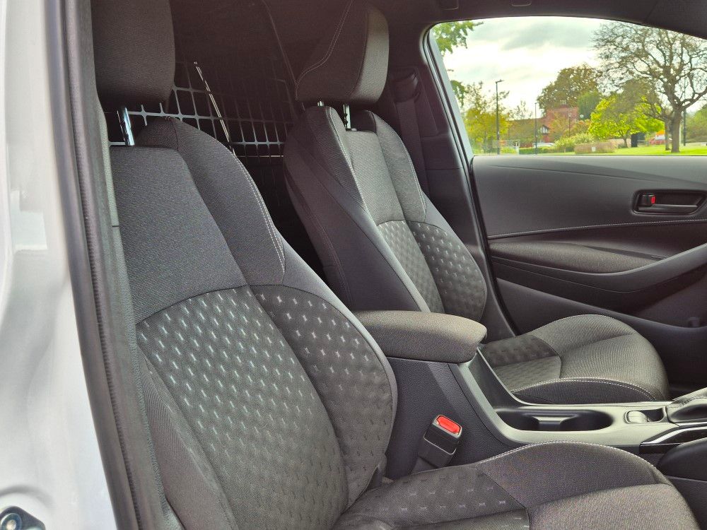 Toyota Corolla Petrol 1.8 VVT-i Hybrid 140 Commercial Auto