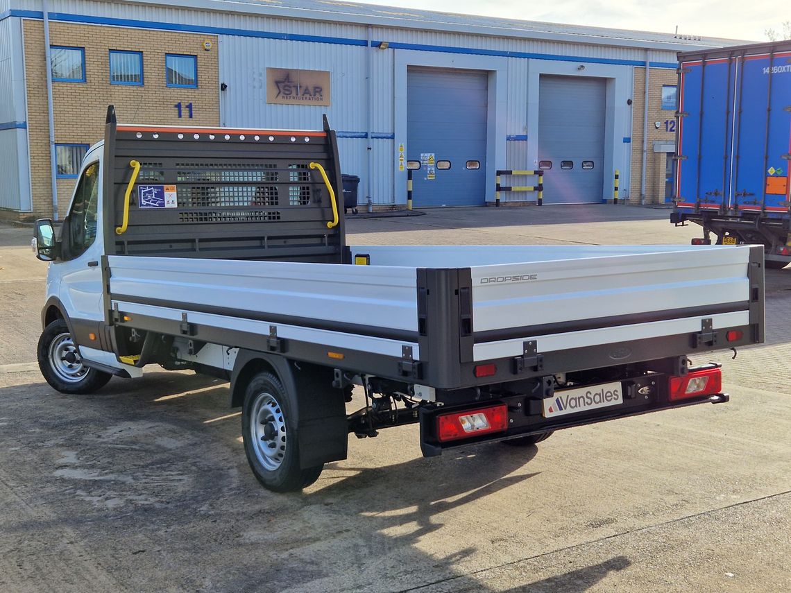 Ford Transit 350 L3 Diesel RWD 2.0 EcoBlue 130ps Leader Dropside