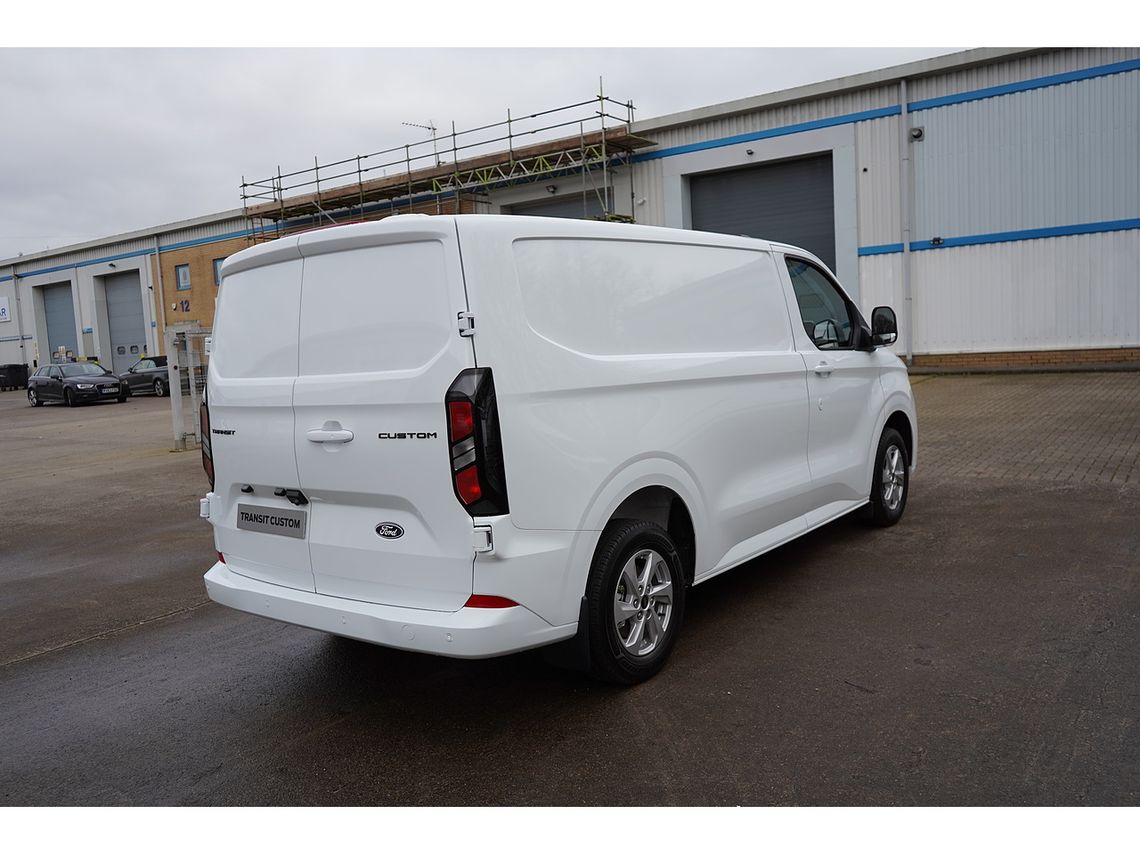 Ford E-Transit Custom 320 L2 RWD 210kW 65kWh H1 Double Cab Van MS-RT Auto