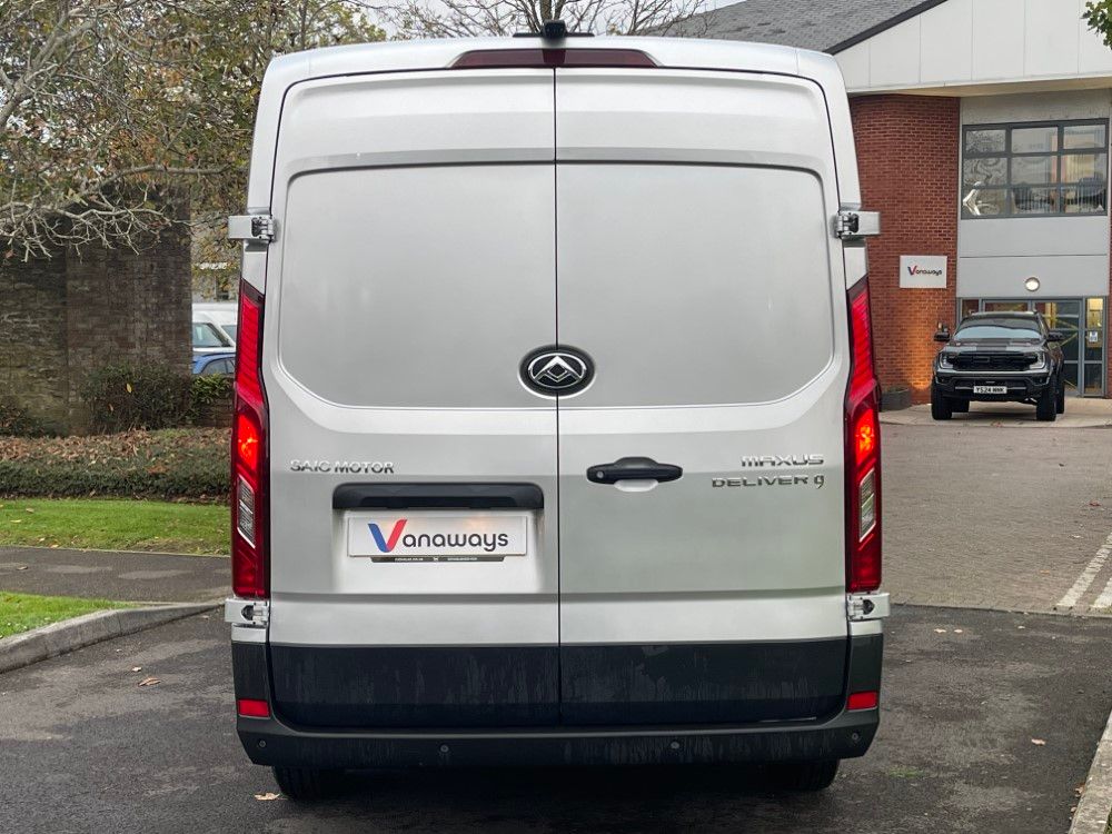 Maxus eDeliver 9 LWB Electric FWD 150kW High Roof Van 72kWh Auto