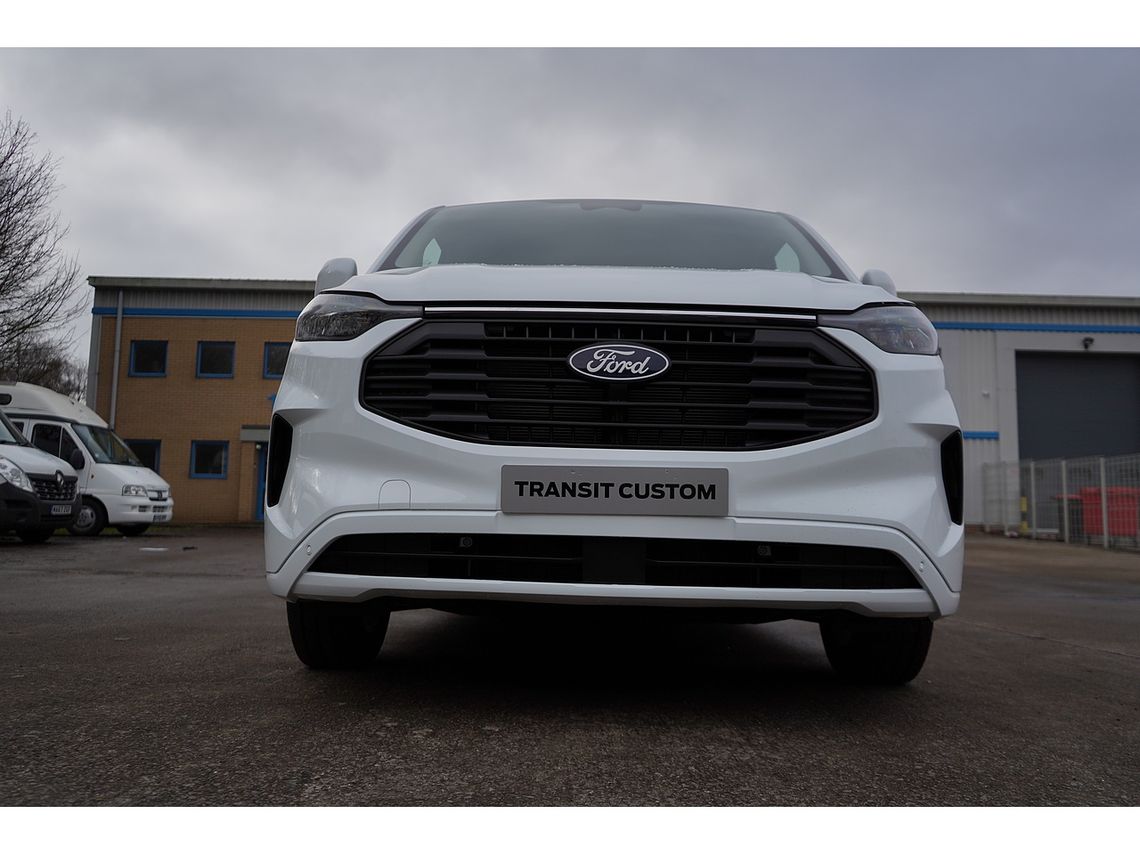 Ford E-Transit Custom 320 L2 RWD 210kW 65kWh H1 Double Cab Van MS-RT Auto