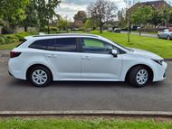 Toyota Corolla Petrol 1.8 VVT-i Hybrid 140 Commercial Auto
