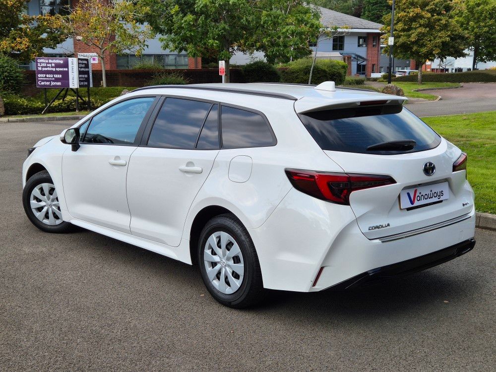 Toyota Corolla Petrol 1.8 VVT-i Hybrid 140 Commercial Auto