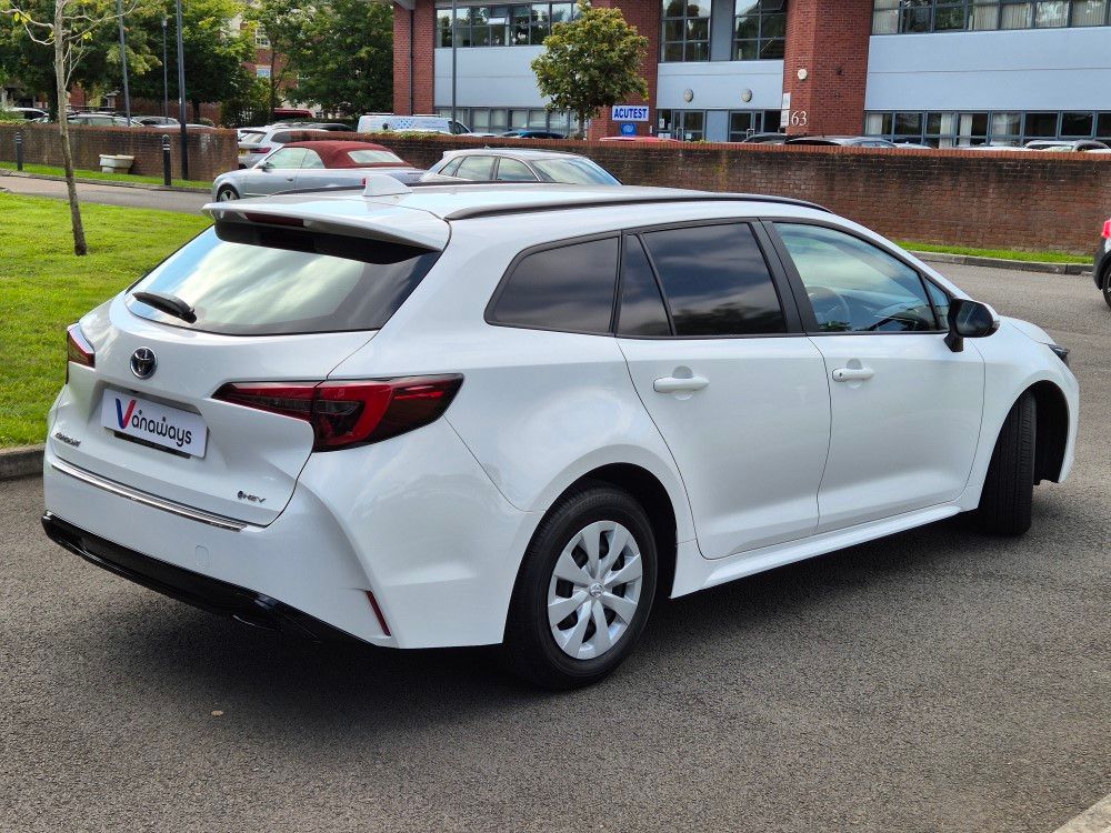 Toyota Corolla Petrol 1.8 VVT-i Hybrid 140 Commercial Auto