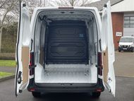 Renault MASTER E-TECH LWB ELECTRIC FWD LM35 104kW 87kWh Advance Medium Roof Van Auto