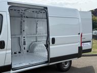 Citroën Relay 35 Heavy L4 Diesel 2.2 BlueHDi 140 H2 Van Enterprise