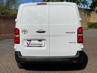 Toyota Proace L1 Diesel 1.5D 120 Icon Van