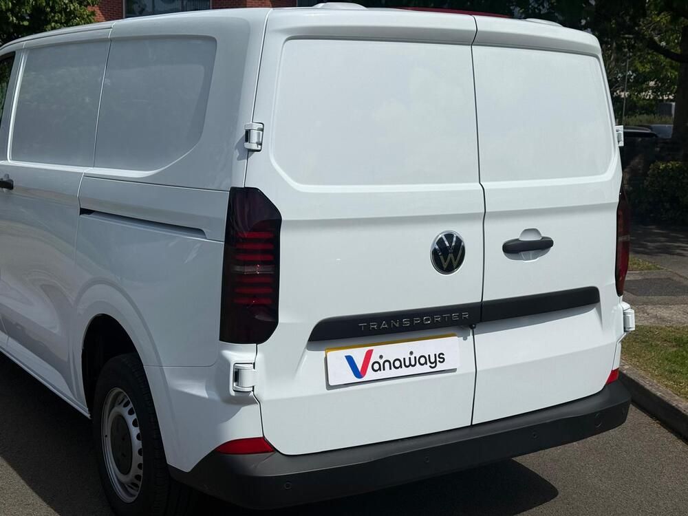 Volkswagen Transporter T30 LWB Diesel Commerce Plus Panel Van