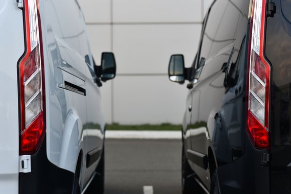 Five Reasons for Choosing a New Van Over a Used Van