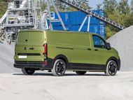 Volkswagen Transporter T32 LWB Diesel Kombi Commerce Plus