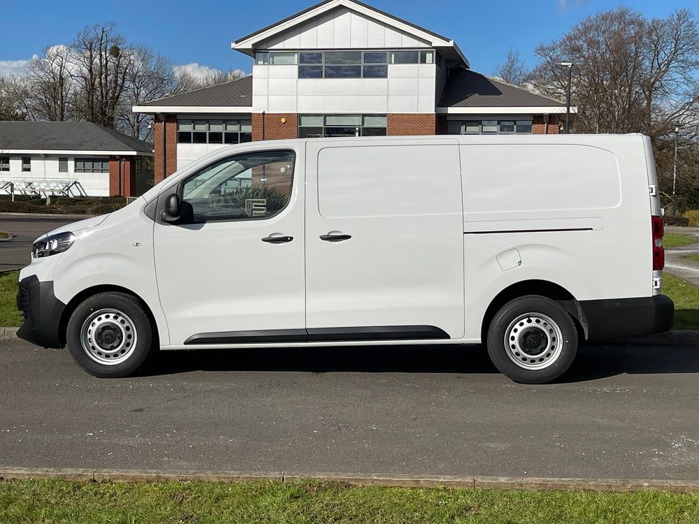 Citroën Dispatch XL Diesel 1.5 BlueHDi 120ps Van Enterprise