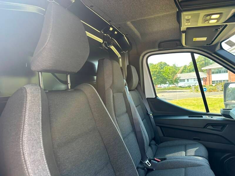 Renault MASTER E-TECH MWB ELECTRIC FWD MM35 104kW 87kWh Advance Medium Roof Van Auto