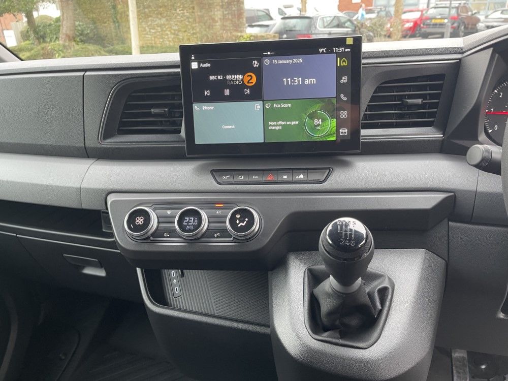 Renault MASTER E-TECH LWB ELECTRIC FWD LL35 104kW 87kWh Advance L/Roof Platform Cab Auto
