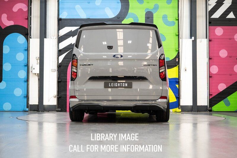 Ford Transit Custom 320 L2 Petrol FWD PHEV 232ps Auto Double Cab L2 H1 Leighton Vans