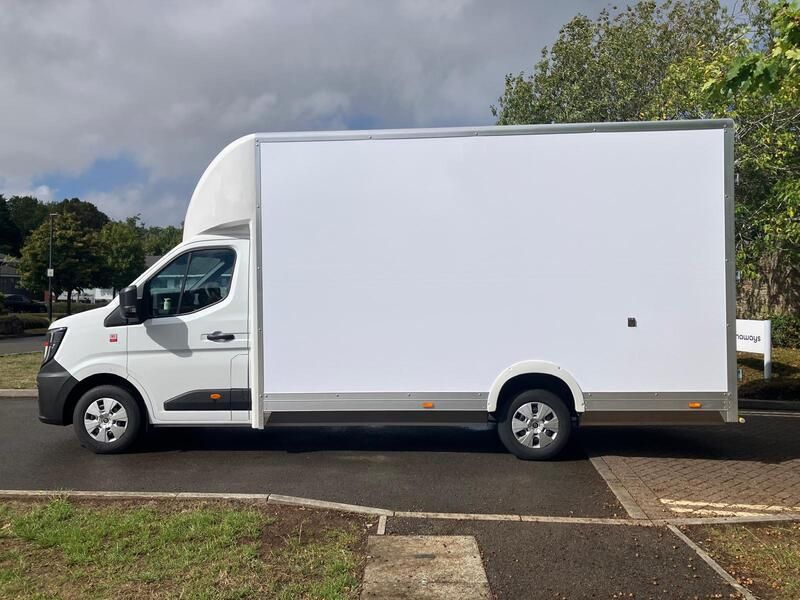 Renault MASTER LWB DIESEL FWD Low Loader