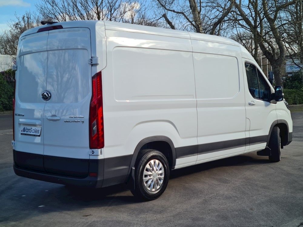 Maxus eDeliver 9 LWB Electric FWD 150kW High Roof Crew Van 88.5kWh Auto